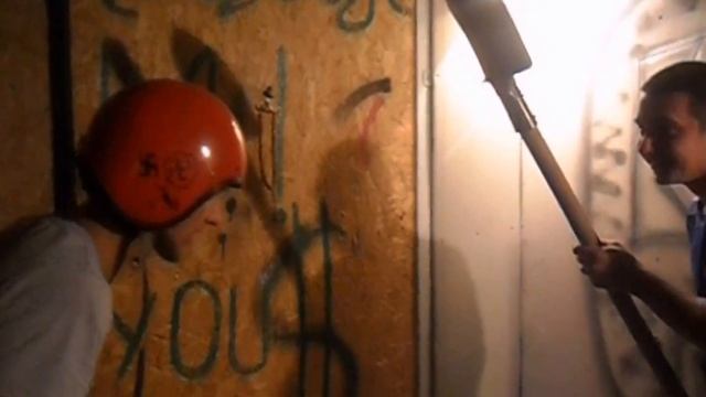 Жесткая проверка шлема смотреть онлайн