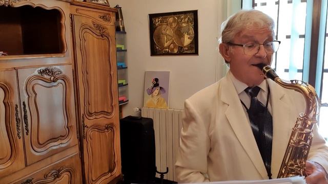 AVE MARIA - Schubert- "saxo ténor" Victor Sax смотреть онлайн