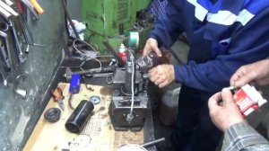 Стенд для проверки и регулировки дизельных форсунок из домкрата.