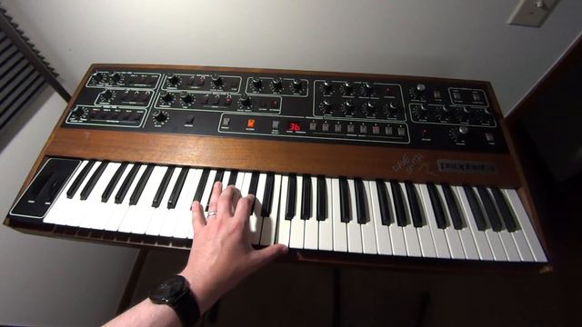 Synth Stuff Ep. 20 - Sequential Circuits Prophet 5 смотреть онлайн