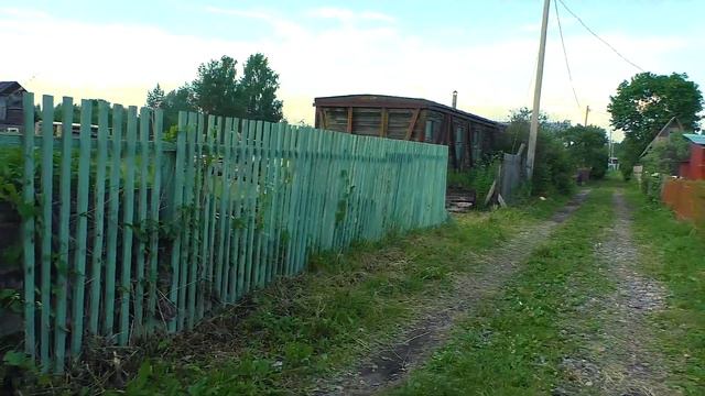 Лоста и её странности смотреть онлайн