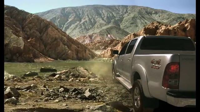 Toyota Hilux 2010 смотреть онлайн