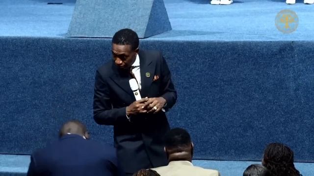 Family Deliverance Sunday l Prophet Uebert Angel смотреть онлайн