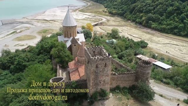 Что случилось на Военно-грузинской дороге. Путешествие с домами на колесах в Грузию смотреть онлайн