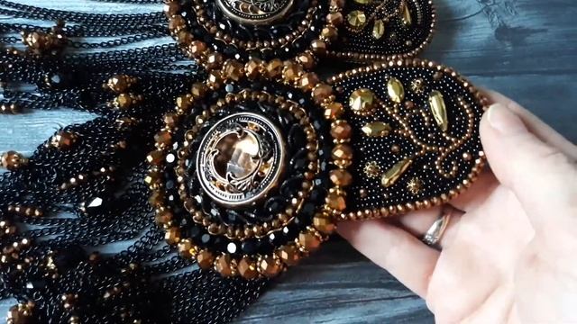 Эполеты из бисера ручной работы "Бронзовая пыль". смотреть онлайн