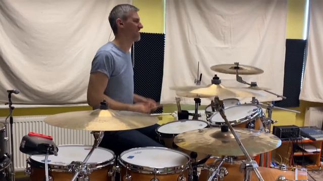 Hypersonic Missiles - Sam Fender (Quick Mix Drum Cover) смотреть онлайн