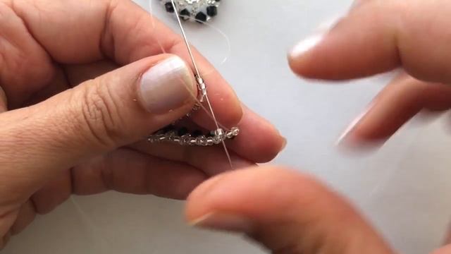 Bicone Beaded Earrings.Super Easy Tutorial.DIY Beaded Earrings ? смотреть онлайн