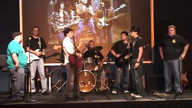 The Moonrockers - The Cowbell Skit смотреть онлайн