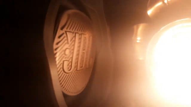 Волна на jbl charge 4 gg version lfm on 100%?☠ смотреть онлайн