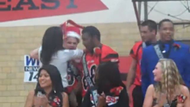 E-Rab Homecoming King and Queen смотреть онлайн