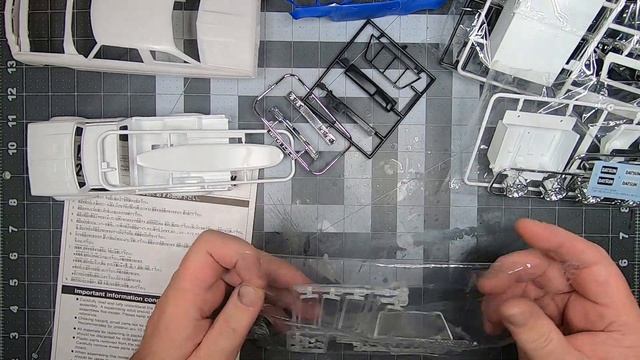 AOSHIMA 720 DATSUN CUSTOM UNBOX & REVIEW смотреть онлайн