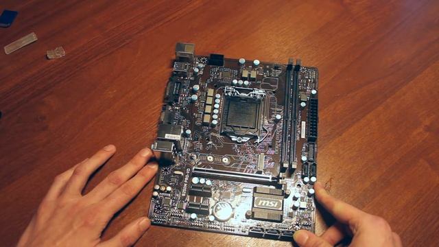 ОНЛАЙН ТРЕЙД РУ — Материнская плата MSI B250M PRO VD LGA1151, MicroATX 711878