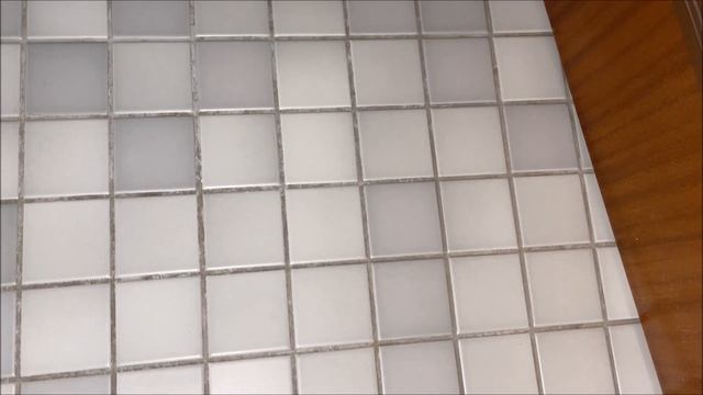 Universal cleaner for surfaces. Универсальное средство для чистки поверхностей. смотреть онлайн
