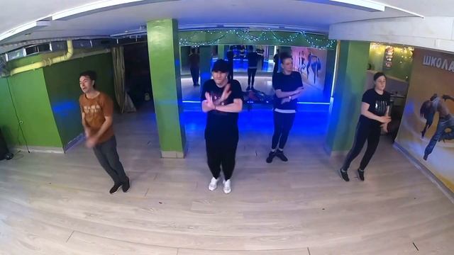 Dance Workout Chris Brown Young Thug - Go Crazy  zumba