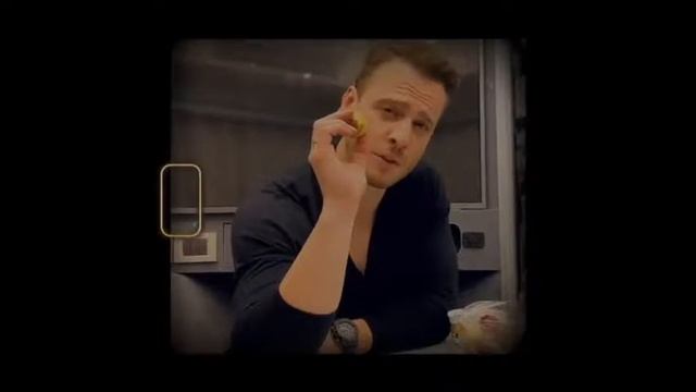 kerem bursin vía story 18/2/2021Hande Ercel смотреть онлайн