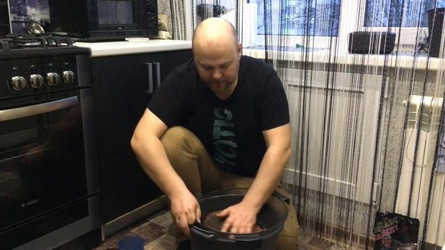 Как подготовить опарыша перед рыбалкой