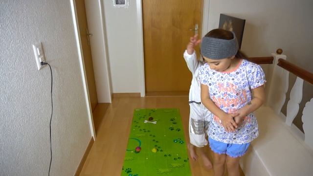 Hasbro Don`t Step in it:) Funny Game:)) смотреть онлайн