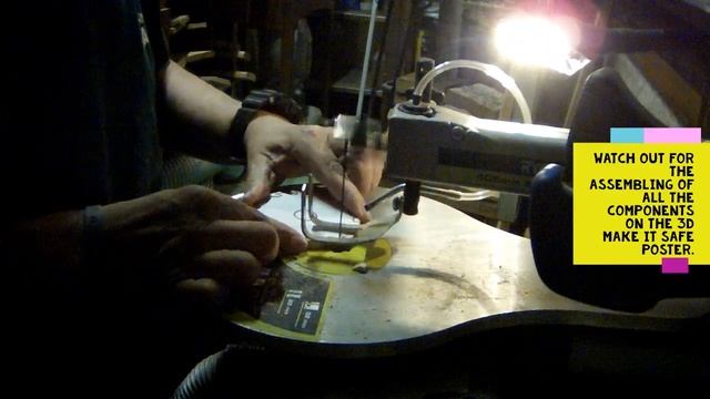 I Make: Saw blade cut out on Ryobi Scroll Saw смотреть онлайн