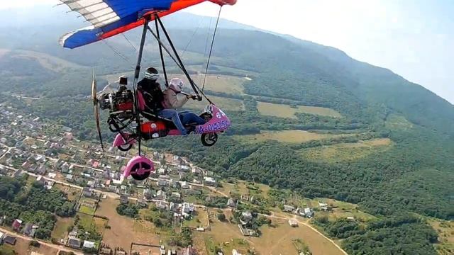 Гора Клементьева. Полёт на дельталёте над г. Старый Крым. смотреть онлайн