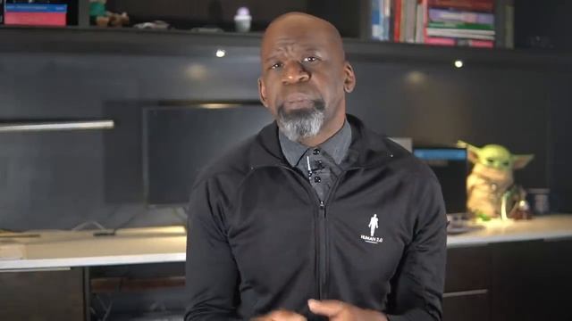 Could We Create MASTER CHIEF Today? Surgeon Reacts to Spartan II Augmentations смотреть онлайн
