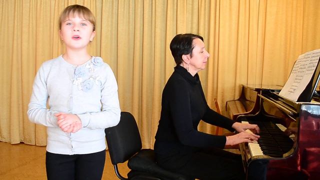 «Лето» поёт Савелова Дарья 9 лет