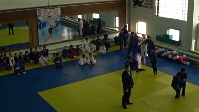 Булат в первенстве по дзюдо смотреть онлайн