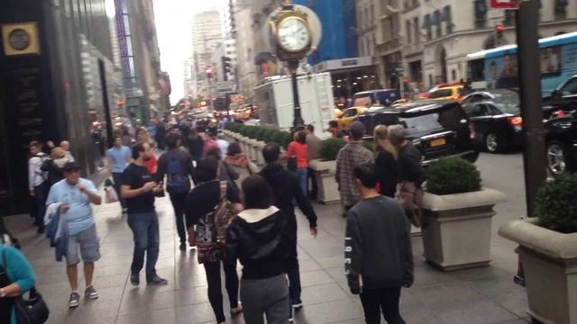 Нью Йорк - 5 авеню - главная улица смотреть онлайн