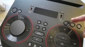 LG Xboom ON7 unboxing and sound check the Party Speaker