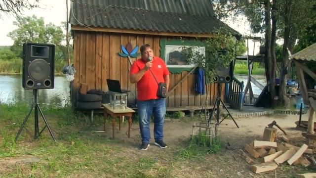Вот кому нужно на сцену! Мужики отдыхают и поют у кума на даче смотреть онлайн