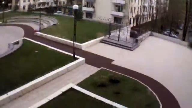 Пробный полёт AR.Drone 2.0 во дворе смотреть онлайн