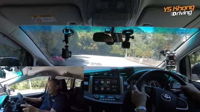 Toyota Innova on Genting / YS Khong Plays Genting Taxi Driver With 7-Seater MPV / YS Khong Driving смотреть онлайн