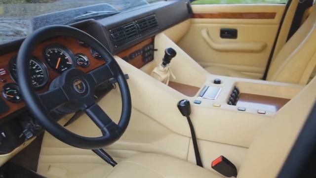 Авто из ''Бригады'' - Lamborghini LM002. смотреть онлайн