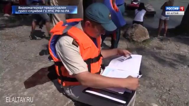 Сотрудники ГИМС патрулируют водоемы смотреть онлайн