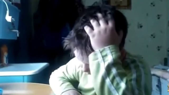 Как выучить стих. Сразу говорю на видео не я смотреть онлайн