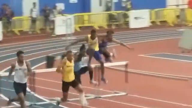 2017 Thomas stone high school track meet in Roderick hurdles смотреть онлайн