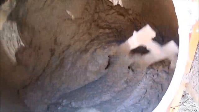 Заливаем пол в курятнике смотреть онлайн