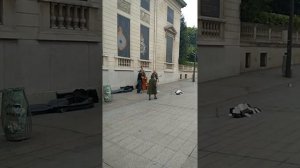 Париж Уличные танцы