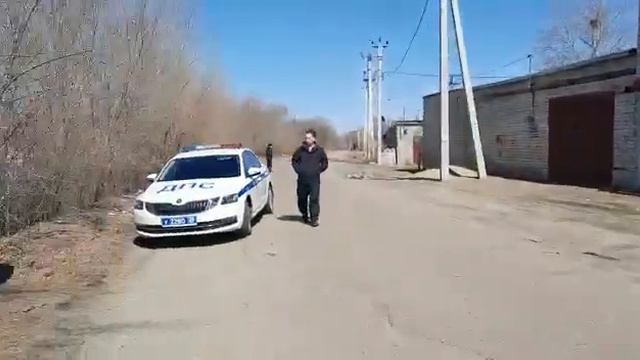 В Благовещенске машина упала в затон 18.04.2021 смотреть онлайн