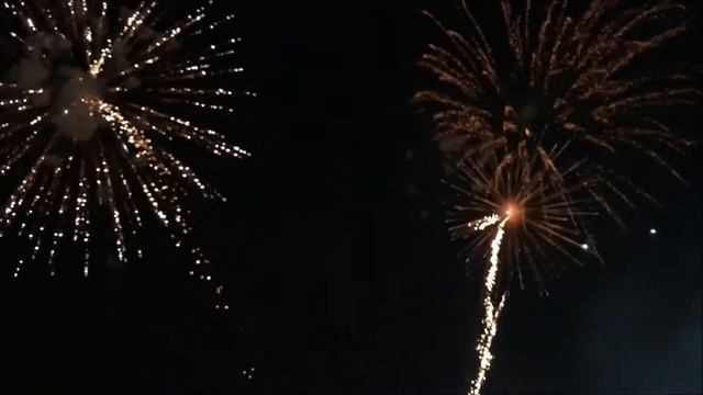 Rockfest 2017 At Kansas Speedway Fireworks Display смотреть онлайн