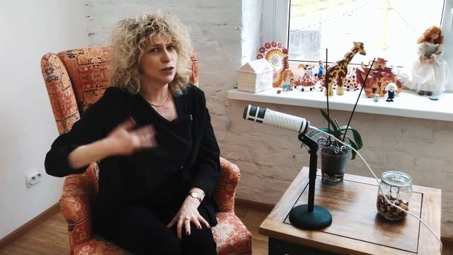 Сказки с Наташей/ Сказка вторая/Как Йоси у фермера работал смотреть онлайн