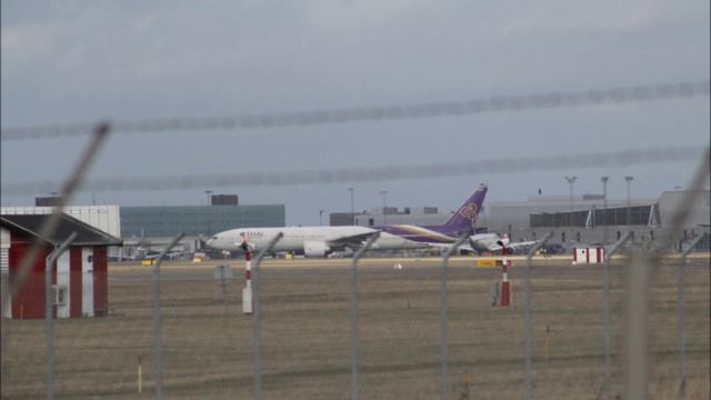 Plane pictures at Copenhagen Airport! смотреть онлайн