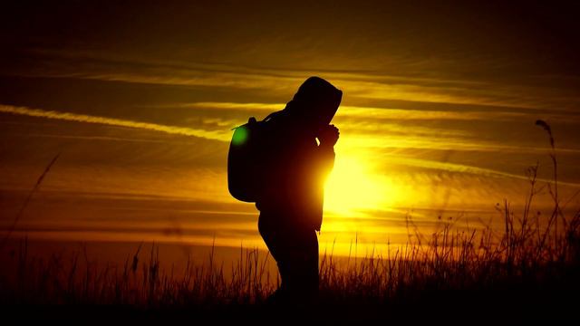 How to Eliminate Distractions: Romans 8:5-8 смотреть онлайн