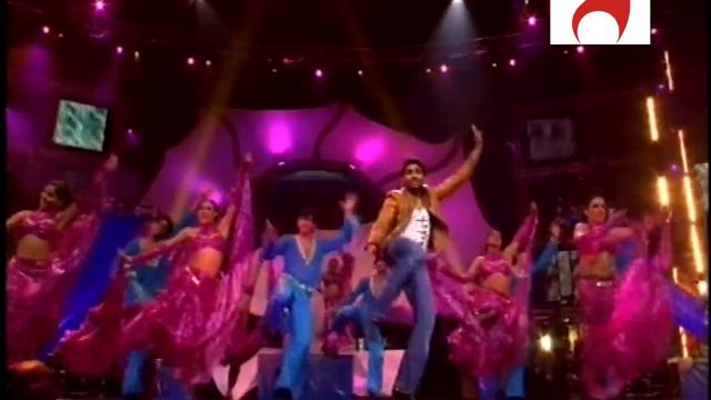 Abhishek Bachchan, Aishwarya Rai & Amitabh Bachchan Live Performance @ IIFA 2005