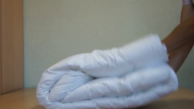 Видео Обзор HD - Одеяло лебяжий пух смотреть онлайн