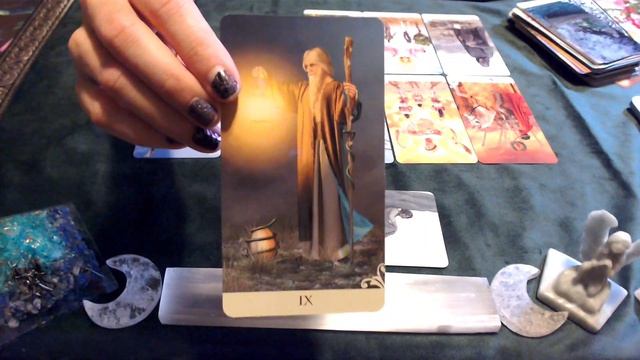 As Mercury goes direct, so does our approach ... Tarot & Animal Oracle general reading смотреть онлайн