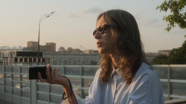 Чудесный компакт: Ricoh GRIIIx смотреть онлайн