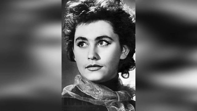 О ней мечтал даже Брежнев! Что стало с «русской Софи Лорен», которая сбежала из СССР смотреть онлайн