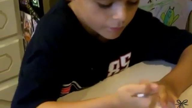 EasiYo Yogurt Maker - DIY Yogurt Maker смотреть онлайн