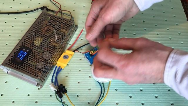 Бесщеточный мотор с магнитной сборкой Халбаха Ч.2 / Halbach BLCD motor Part.2 смотреть онлайн