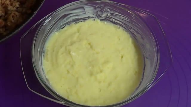 Вкуснейшая картофельная запеканка с фаршем в духовке. смотреть онлайн